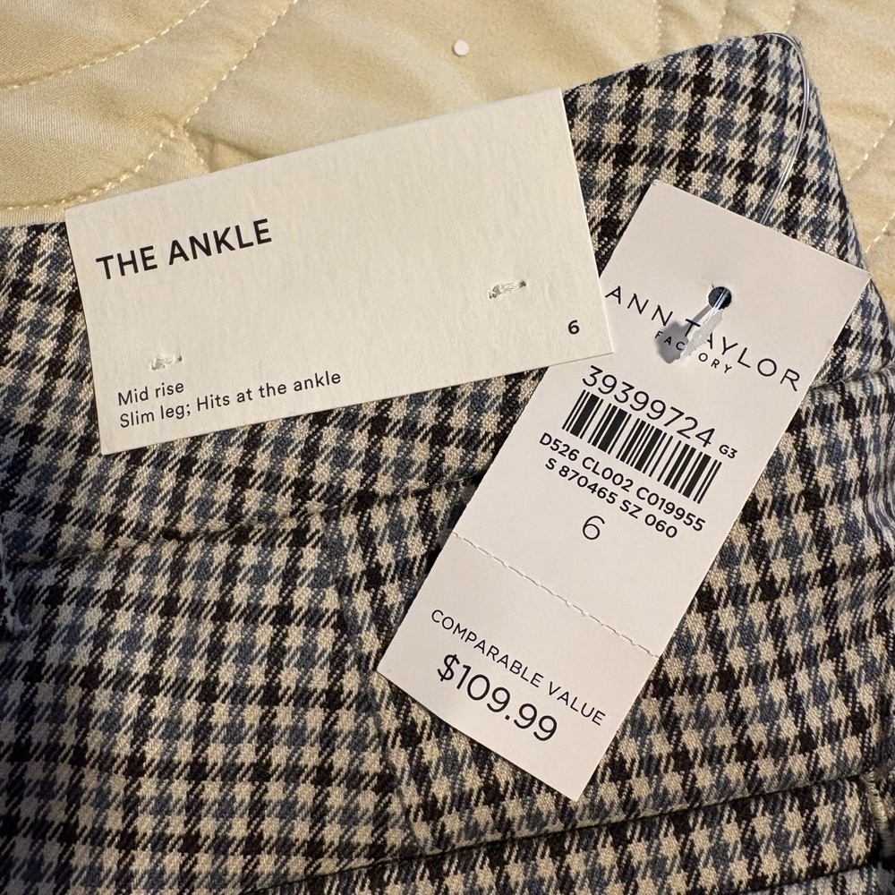 Ann Taylor Black and White Checkered Ankle Pants